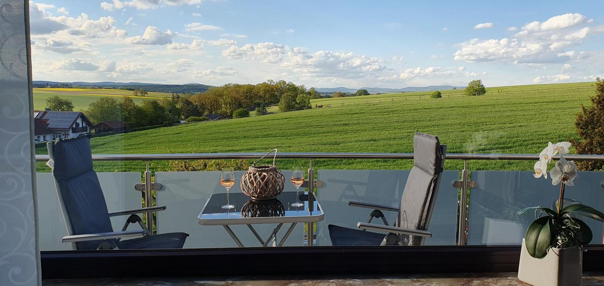 Ferienwohnung Landblick Гомберг Екстер'єр фото